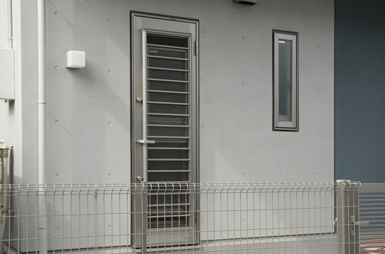 住宅　勝手口イメージ