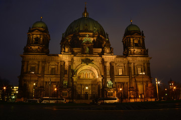 Fototapeta na wymiar Berlin Cathedral lit by evening lights