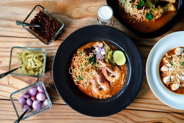 Khao Soi Recipe Thai Food - NORTHERN THAI NOODLE CURRY SOUP AND SIDE DISHES