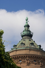 Fototapeta na wymiar Detailaufnahme - Dach des Wasserturms in Mannheim