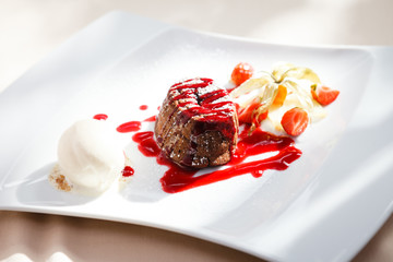 Chocolate fondant with ice cream