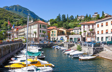 Fototapeta premium Architectures and landscapes of Como Lake