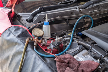 Manometers recharge refrigerant fill coolant to system engine car