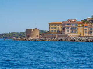 An overview of the town of Saint Tropez.