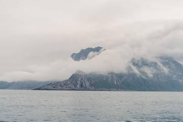 Fototapeta na wymiar Mountain landscapes on the Norwegian Sea