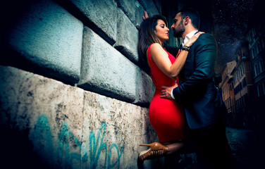 Couple passion in Rome