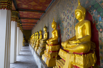 Wat Arun (temple of dawn) in Bangkok, Thailand