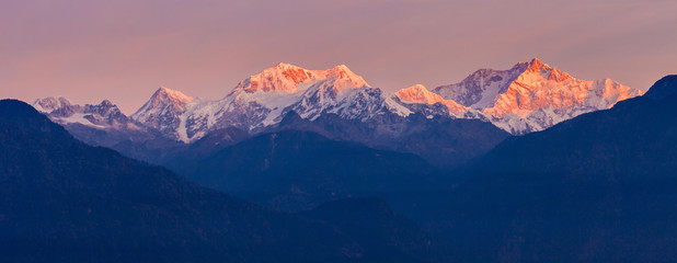 Uitzicht op de bergen van Kangchenjunga