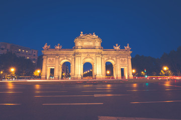 Obraz premium The Alcala Door (Puerta de Alcala) is a one of the ancient doors of the city of Madrid, Spain