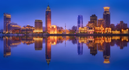 Obraz na płótnie Canvas Shanghai skyline cityscape