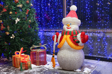 Christmas background with Christmas tree and snowman