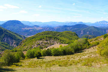 Fototapeta na wymiar Alpes Haute Provence - Hautes Alpes
