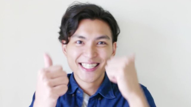 vedio of student show thumb