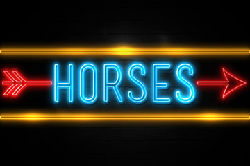 Obraz premium Horses - fluorescent Neon Sign on brickwall Front view