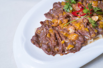 Beef baked with apples