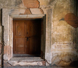 Fototapeta na wymiar BAGAN MYANMAR BURMA OLD TEMPLE DOOR
