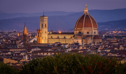 Fototapeta na wymiar Cathedral Santa Maria of the Flowers, Piazza del Duomo, Florence, Tuscany, Italy, Europe. The Basilica having its last minutes of artificial lighting before sunrise.