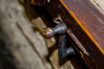 vintage window fixer