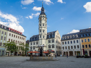 Gera Rathaus mit Marktplatz in Thüringen