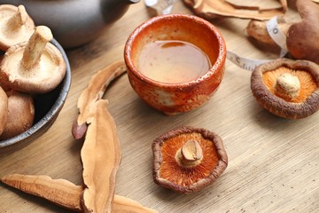 Ganoderma lucidum hot tea
