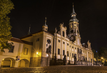 Fototapeta na wymiar Loreta church in Prague at night
