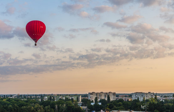 Balloon flies over the city