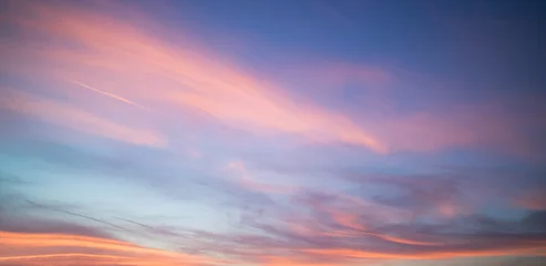 Foto op Plexiglas Beautiful pastel cloudy sunset © AARTI