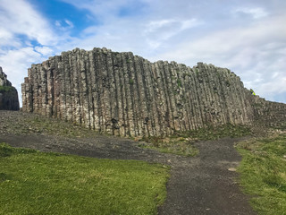 Northern Ireland basal columns, Giants Causeway