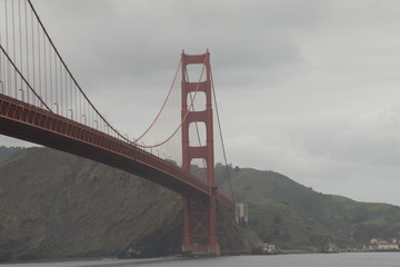 Colorless Golden Gate