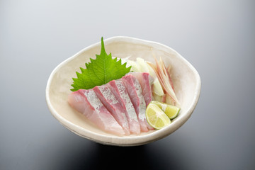 ネイリの刺身