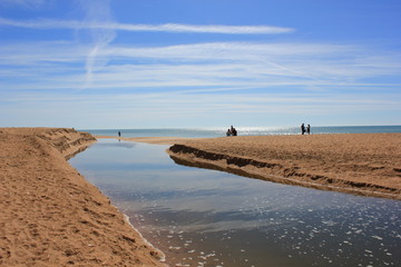 Lagune am Strand von Portugal