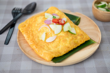Vietnamese stuffed crispy egg omelet crispy crepe