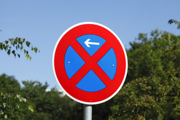 Verkehrsschild absolutes  Halteverbot