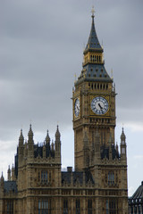 Fototapeta na wymiar Big Ben towers over the Houses of Parliament