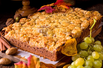 Autumnal Charlotte whit chocolate ground.