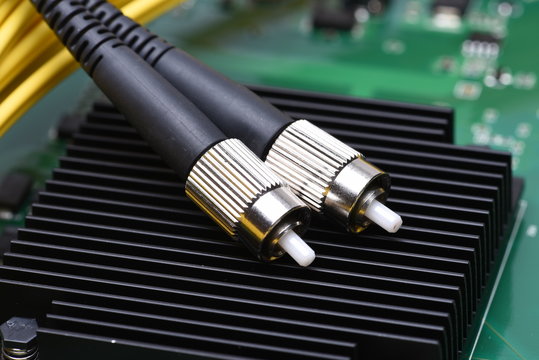 Optical fiber cable patch cord on computer motherboard, optical network technology