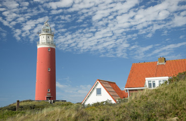 Fototapeta na wymiar Leuchtturm auf Texel