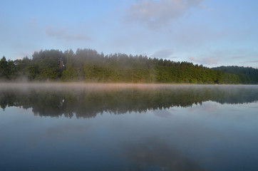 fog misty lake morning 