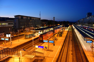 Fototapeta na wymiar Freiburg im Breisgau Hauptbahnhof Züge