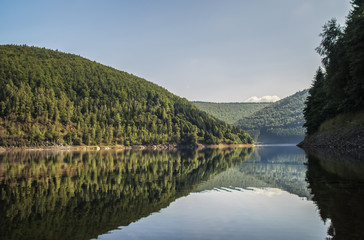 Fototapeta premium Berge, Wald und See