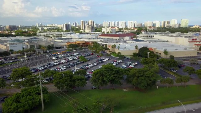 Aventura Mall aerial video flyover
