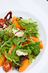salad with grilled peach