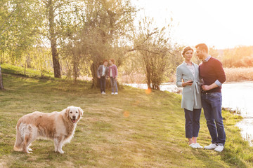 Obraz premium family at countryside