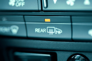 Obraz premium Close-up to the rear window and side mirrors heate