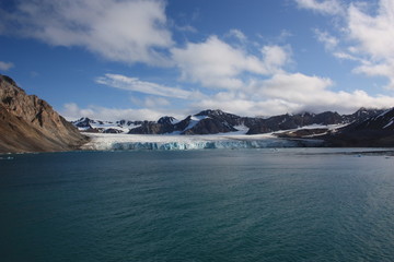 Fototapeta na wymiar Gletscher- Spitzbergen