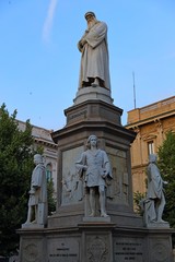 Leonardo Da Vinci's statue at piazza della scala 