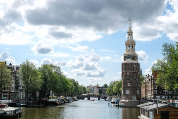 Fototapeta na wymiar Altstadt von Amsterdam in den Niederlanden
