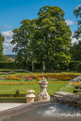 Giardino fiorito in primavera in Boemia