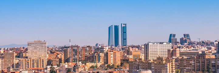 Fototapeta na wymiar Madrid, Skyline