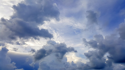 Fototapeta na wymiar blue sky cloud fresh day